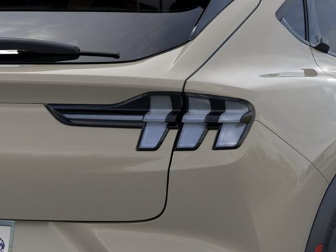 New 2026 Ford Mustang Mach-E Select RWD image 21