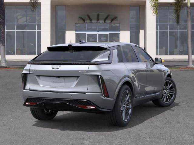 New 2026 Cadillac Lyriq V w/ LPO, Floor Liner Package AWD/4WD image 4