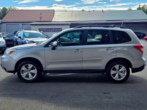 Used 2016 Subaru Forester 2.5i Premium AWD/4WD image 7