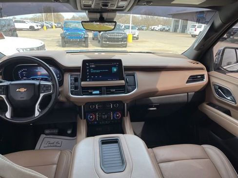 Used 2023 Chevrolet Tahoe Premier image 12