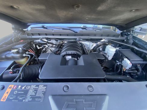 Used 2018 Chevrolet Silverado 1500 LT w/ Max Trailering Package AWD/4WD image 11