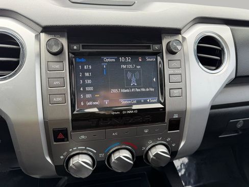 Used 2018 Toyota Tundra SR5 w/ SR5 Upgrade Package image 43