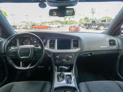 Used 2023 Dodge Charger GT w/ Performance Handling Group RWD image 12