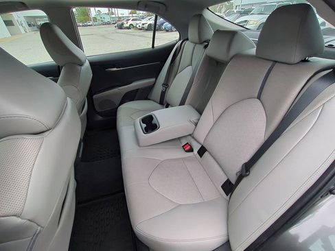 Used 2023 Toyota Camry XSE image 13