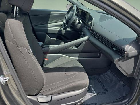 New 2026 Hyundai Elantra SEL Sport Premium FWD image 13
