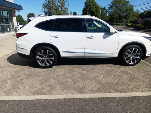 Used 2023 Acura MDX SH-AWD w/ Technology Package image 8