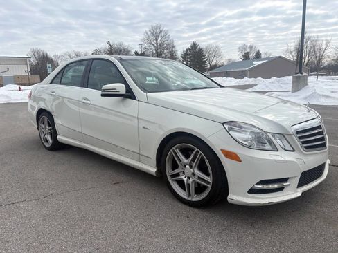Used 2012 Mercedes-Benz E 350 Sedan w/ Lane Tracking Pkg image 6