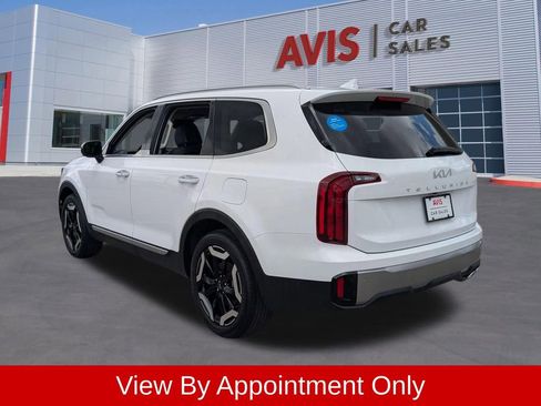 Used 2025 Kia Telluride S FWD image 9