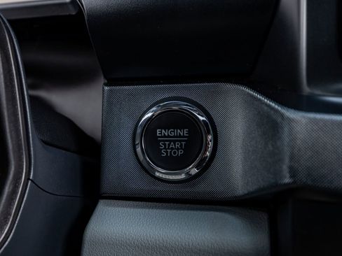 Used 2024 Ford F250 Limited w/ FX4 Off-Road Package image 22