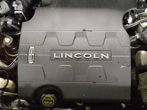 Used 2017 Lincoln MKX Reserve image 30