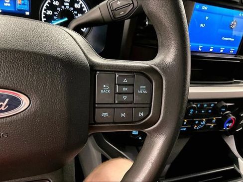 Used 2023 Ford F350 XLT AWD/4WD image 27