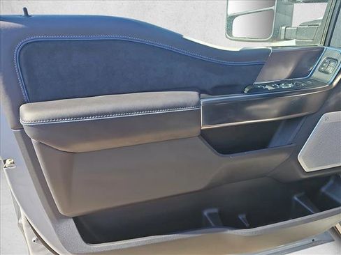 New 2026 Ford F250 Platinum image 13