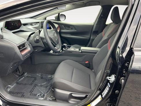 New 2026 Toyota Prius Plug-In Hybrid image 15