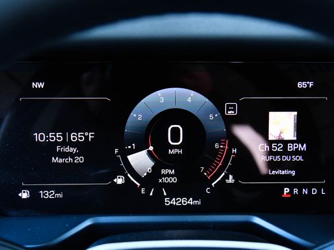 Used 2024 GMC Acadia Elevation image 36