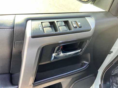 Used 2023 Toyota 4Runner TRD Sport w/ Technology Package AWD/4WD image 15