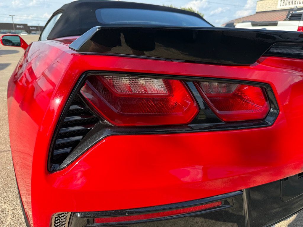 Used 2018 Chevrolet Corvette Stingray Convertible w/ 3LT Preferred Equipment Group RWD image 10