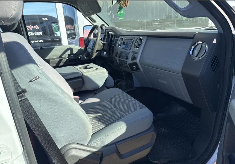 Used 2015 Ford F250 XLT w/ XLT Value Package AWD/4WD image 9