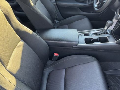 Used 2018 Honda Accord LX image 15