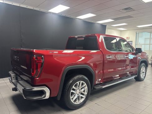 Used 2020 GMC Sierra 1500 SLT image 3