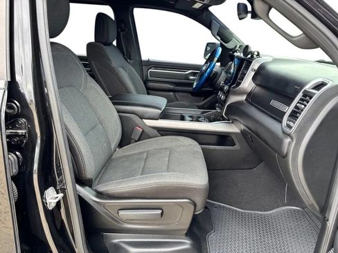 Used 2019 RAM 1500 Big Horn AWD/4WD image 35