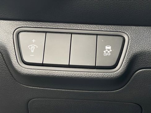 Used 2024 Kia Forte LXS image 32