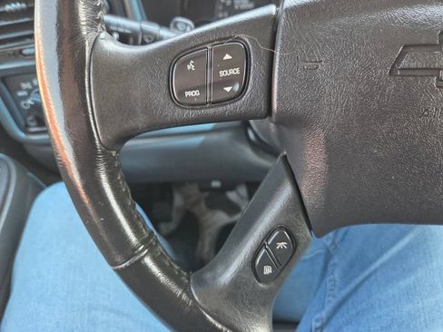 Used 2005 Chevrolet Silverado 1500 LS w/ Safe And Sound Package RWD image 18