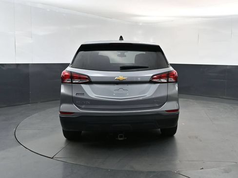 Used 2023 Chevrolet Equinox LS w/ LS Convenience Package AWD/4WD image 4