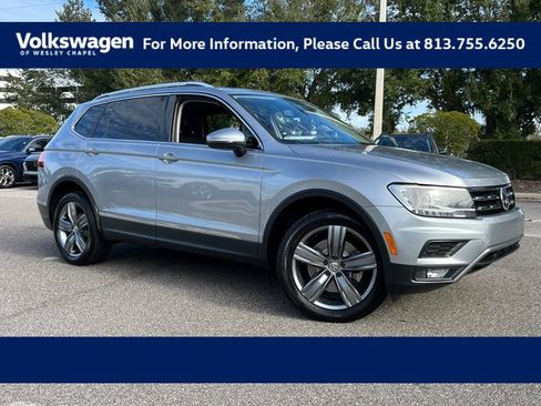 Certified 2020 Volkswagen Tiguan SEL image 1