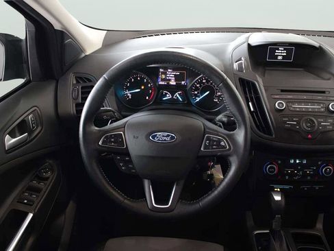 Used 2018 Ford Escape SE w/ SE Sport Appearance Package image 29