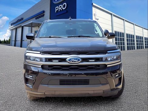 New 2024 Ford Expedition XL image 25