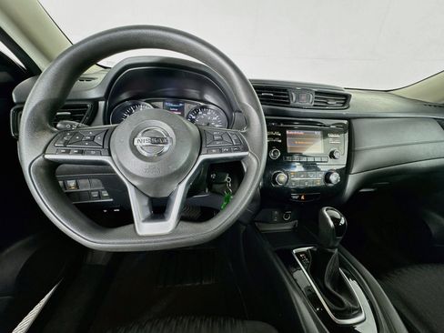 Used 2017 Nissan Rogue S FWD image 10