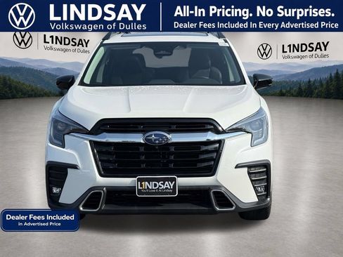 Used 2024 Subaru Ascent Touring AWD/4WD image 3