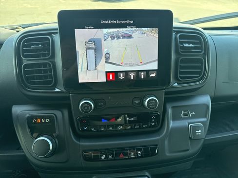 Used 2024 RAM ProMaster 3500 w/ Delivery Van Package image 25