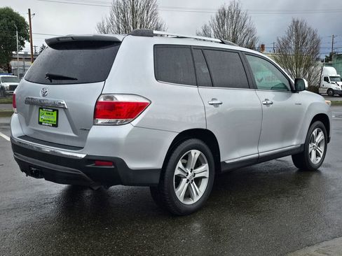 Used 2011 Toyota Highlander Limited image 5