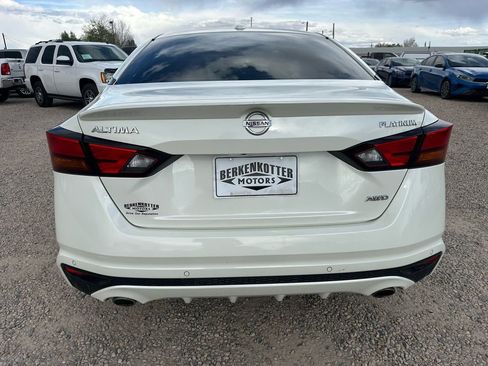 Used 2019 Nissan Altima 2.5 Platinum image 9