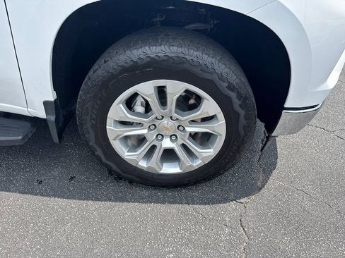 Used 2024 Chevrolet Silverado 1500 LTZ AWD/4WD image 13