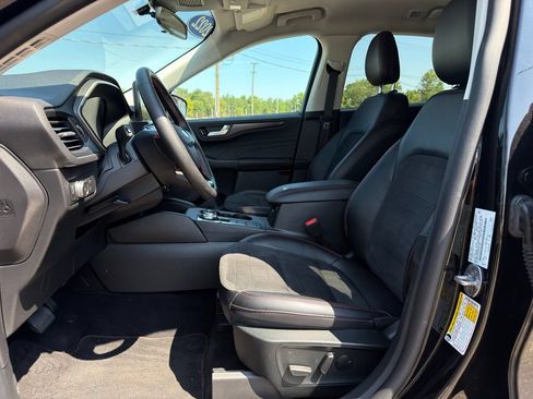 Used 2022 Ford Escape SEL w/ SEL Stealth AWD Package image 2