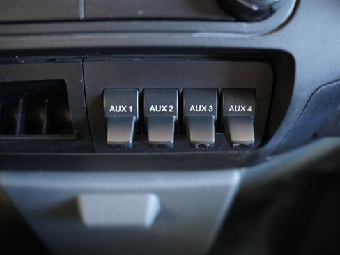 Used 2014 Ford F250 XL w/ Power Equipment Group image 21