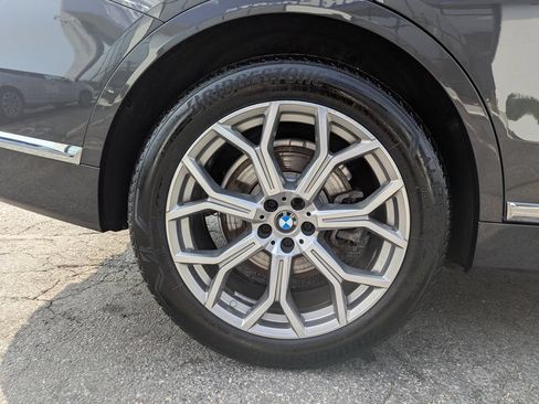 Used 2022 BMW X7 xDrive40i w/ Luxury Seating Package AWD/4WD image 66
