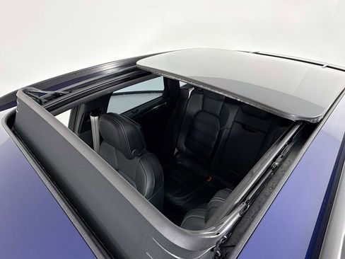 Certified 2025 Porsche Macan GTS image 23