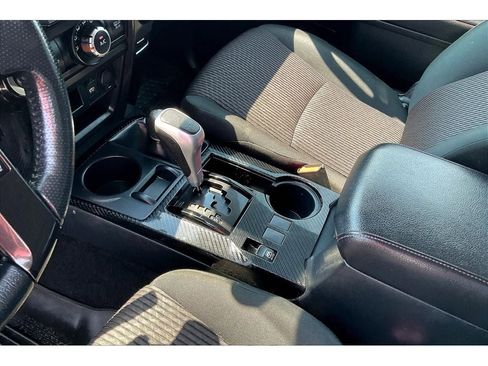 Used 2022 Toyota 4Runner TRD Off-Road image 18