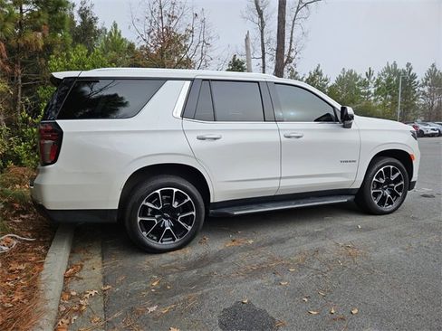 Used 2023 Chevrolet Tahoe LT w/ Luxury Package image 7