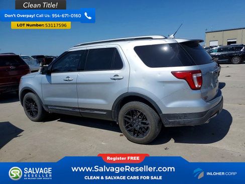Used 2018 Ford Explorer XLT w/ Equipment Group 202A AWD/4WD image 3