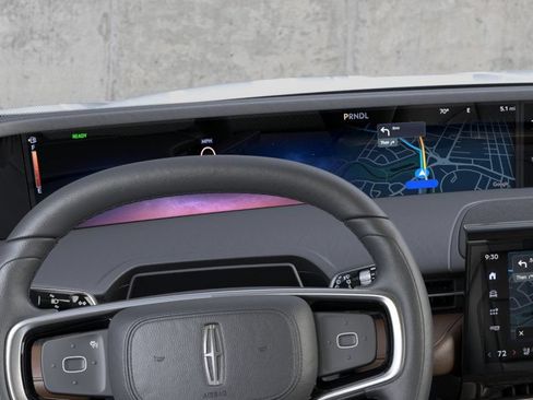 New 2026 Lincoln Nautilus Reserve AWD/4WD image 18