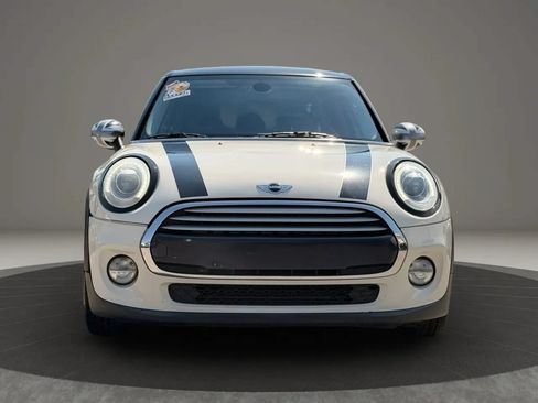Used 2015 MINI Cooper 4-Door Hardtop FWD image 4
