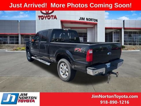 Used 2016 Ford F250 Lariat w/ Lariat Interior Package AWD/4WD image 5