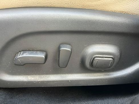 Used 2017 Nissan Murano SV FWD image 10