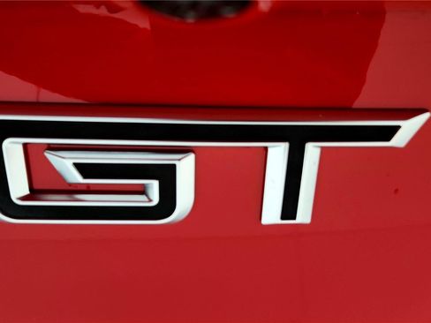 Used 2024 Ford Mustang GT Premium image 13