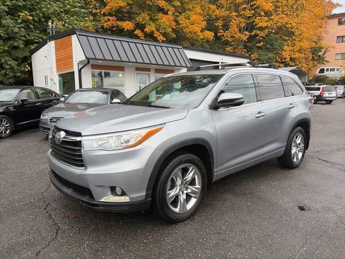 Used 2015 Toyota Highlander Limited Platinum image 1