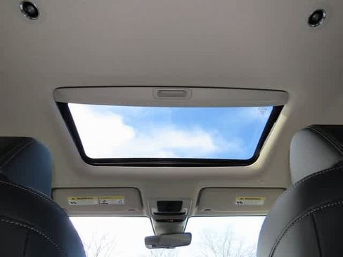 Certified 2023 Honda HR-V EX-L image 23